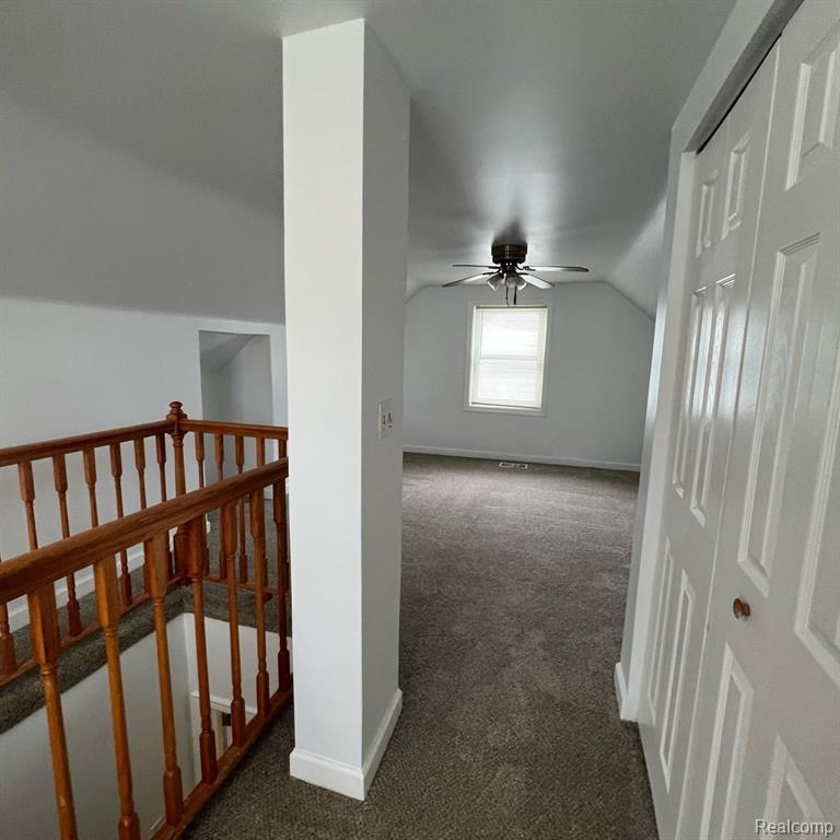 6592 ROBINSON Avenue, Allen Park, MI 48101 — Photo 13