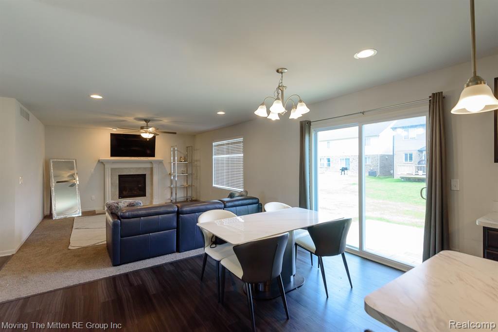 6791 Chandler Drive, Belleville, MI 48111 — Photo 9