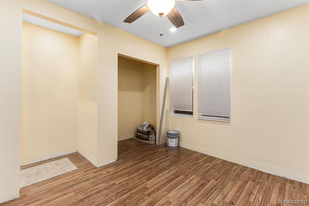 5393 SEEBALDT Street, Detroit, MI 48204 — Photo 13