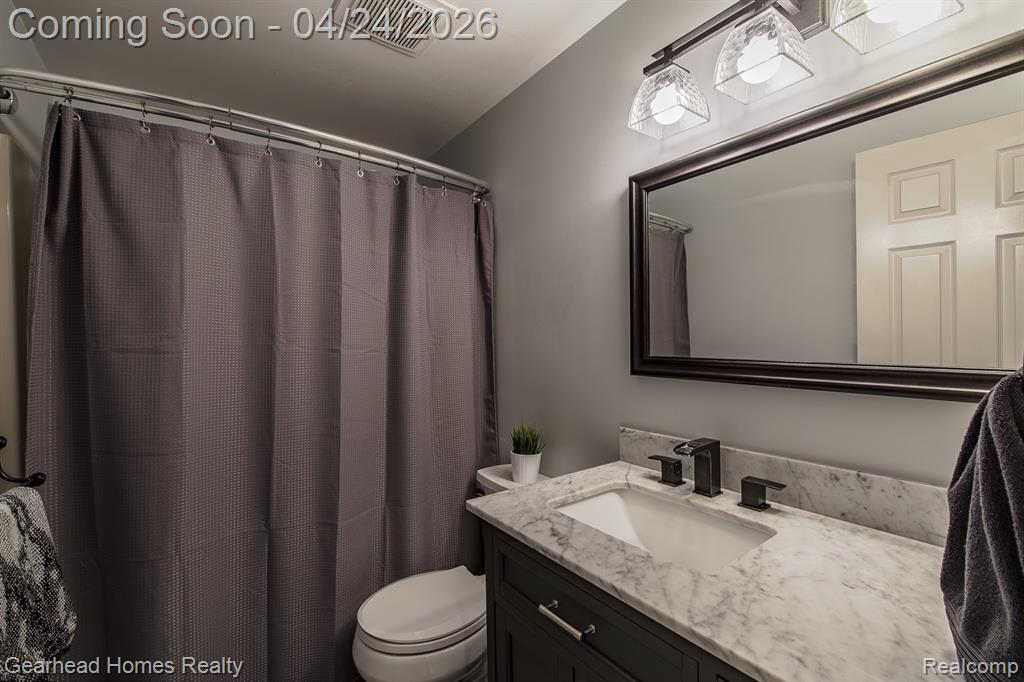 4040 Rollins Avenue, Waterford, MI 48329 — Photo 52