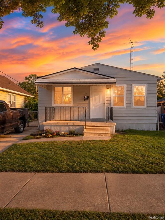 1126 Ossington Avenue, Flint, MI 48507