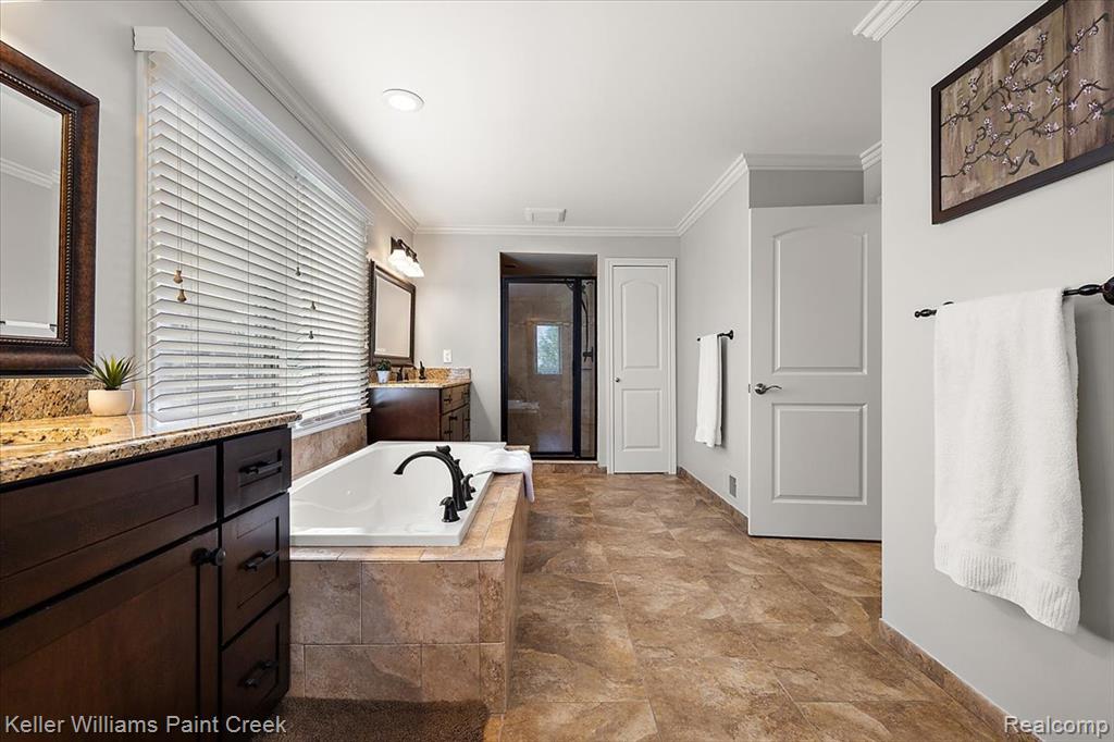 5343 Carlisle Court, Rochester, MI 48306 — Photo 24