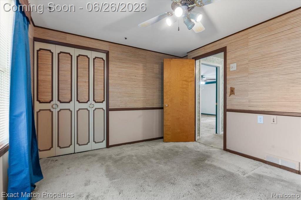 6737 Alderley Way, West Bloomfield, MI — Photo 36