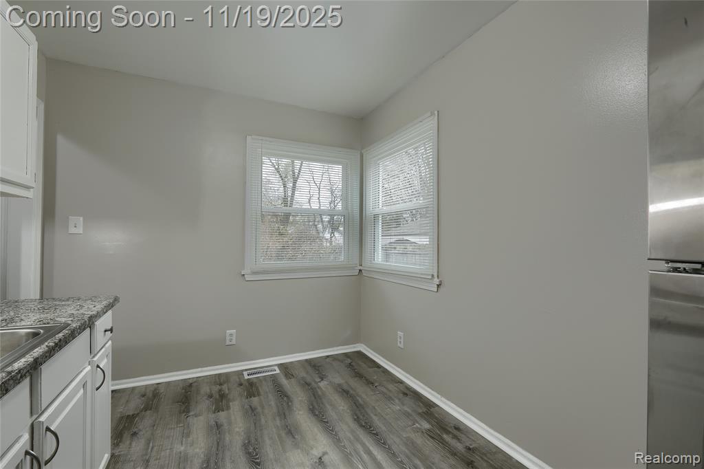 7044 Westminster Avenue, Warren, MI 48091 — Photo 11
