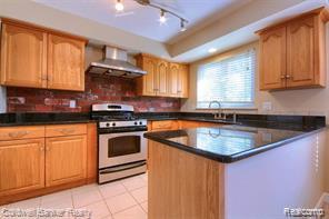 45356 Indian Creek Drive, Canton, MI 48187 — Photo 3
