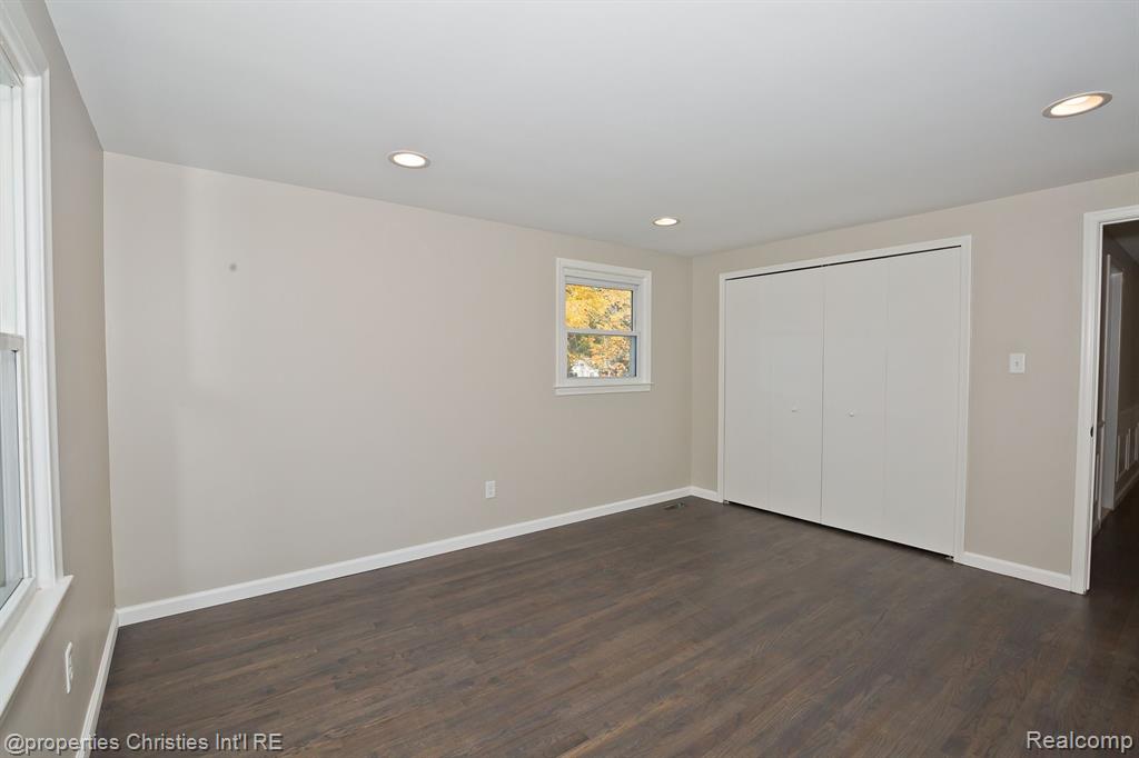 5582 NORTHCOTE, West Bloomfield, MI — Photo 56