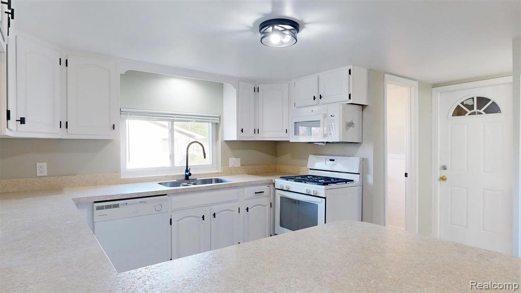5145 E Mount Morris Road, Mount Morris, MI 48458 — Photo 15