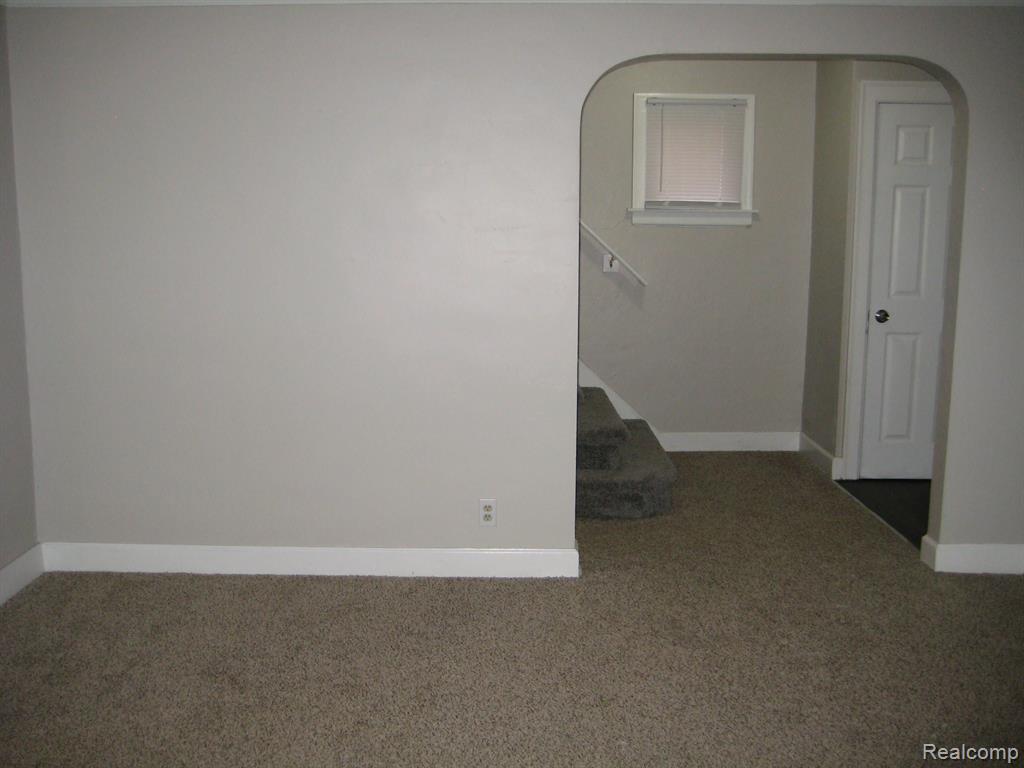 8066 NORMILE Street, Detroit, MI 48204 — Photo 9