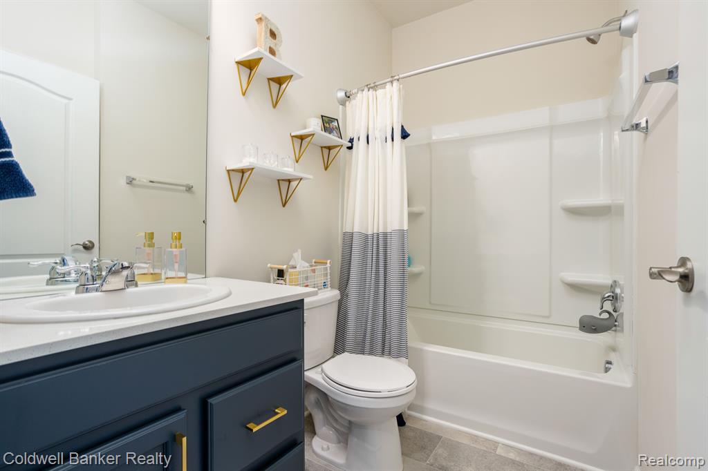 4588 RESERVE Way, Brighton, MI 48116 — Photo 31