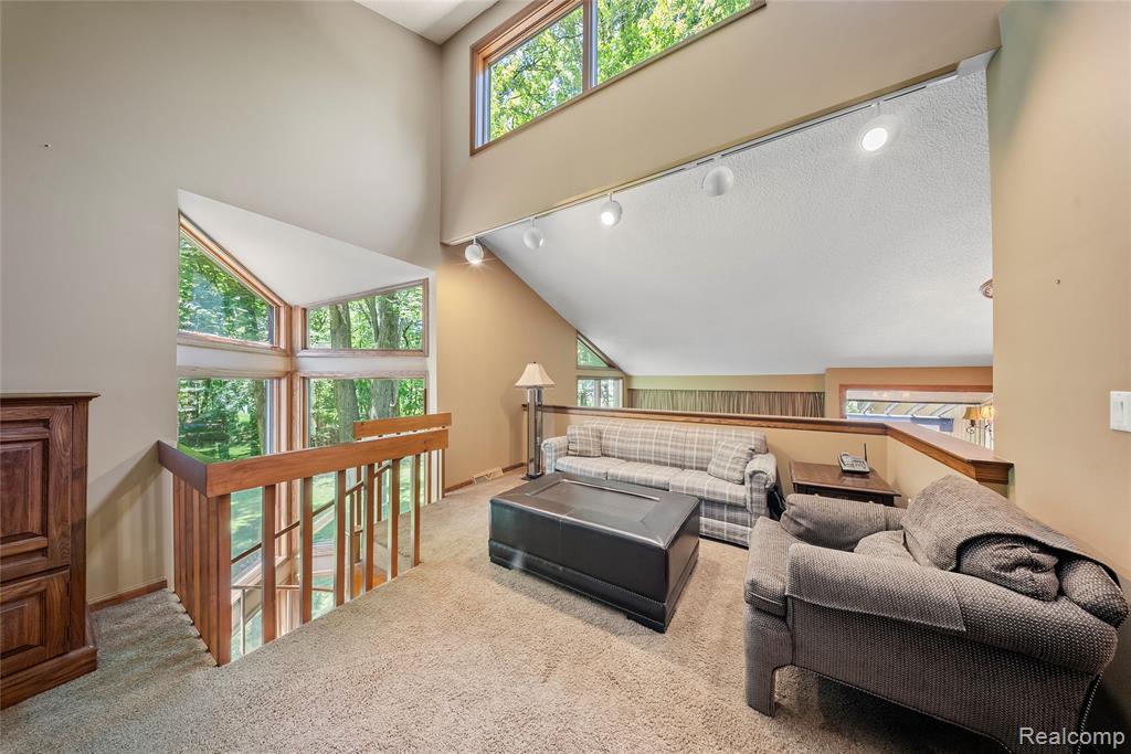 8931 Bridge Road, Grosse Ile, MI 48138 — Photo 25
