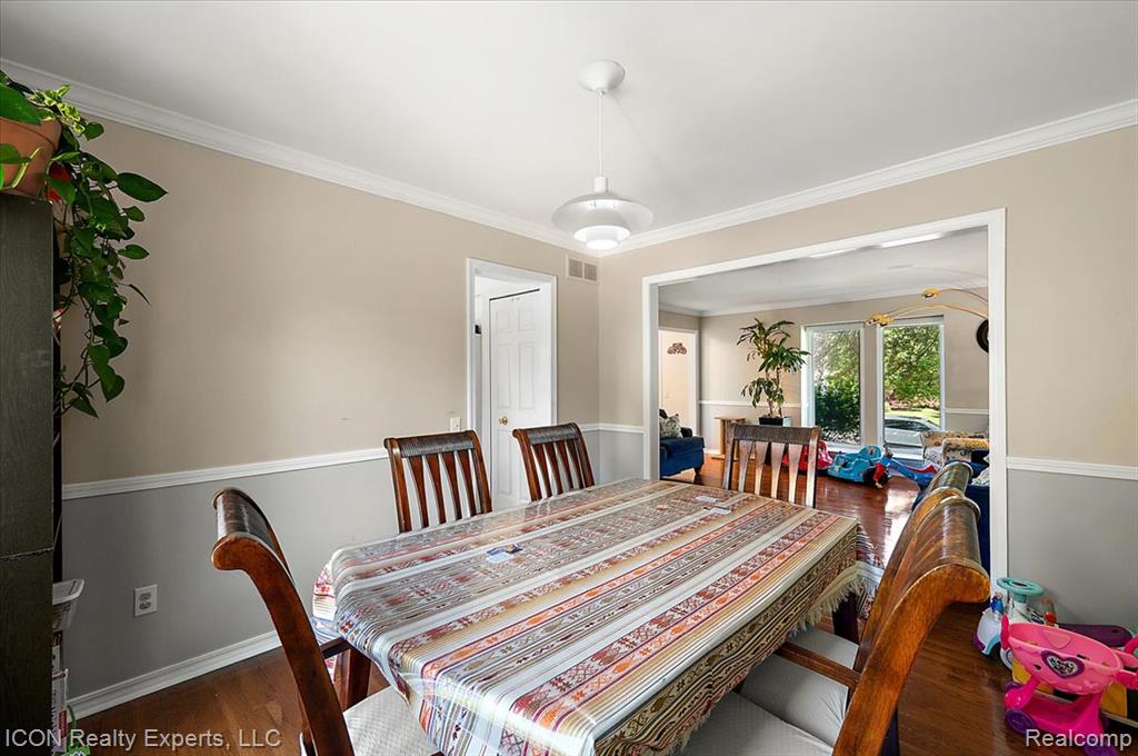 44831 Huntington Drive, Novi, MI — Photo 10