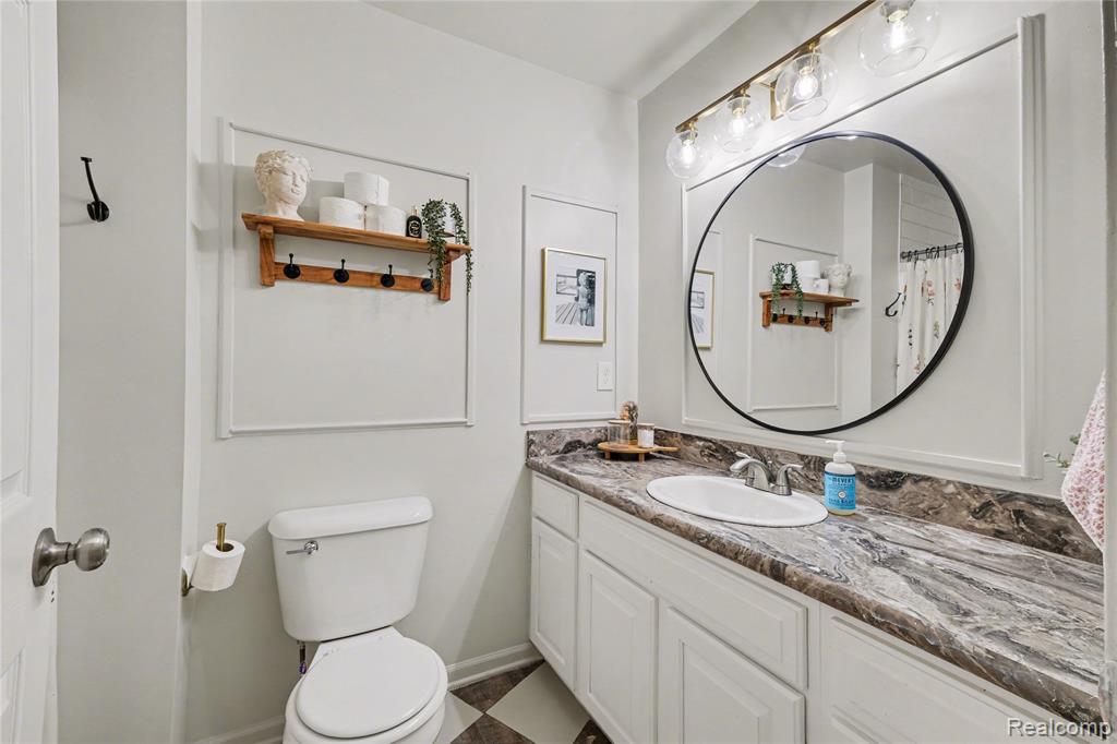 1292 Theresa Drive, Fenton, MI 48430 — Photo 25