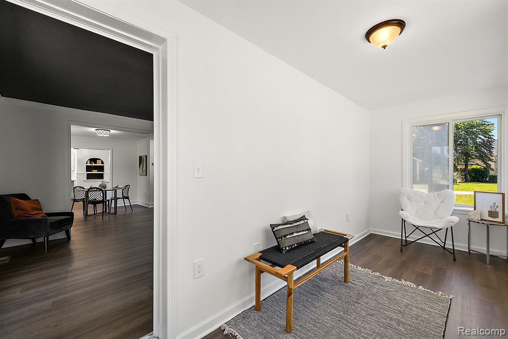 42 BROADWAY Street, Oxford, MI 48371 — Photo 5