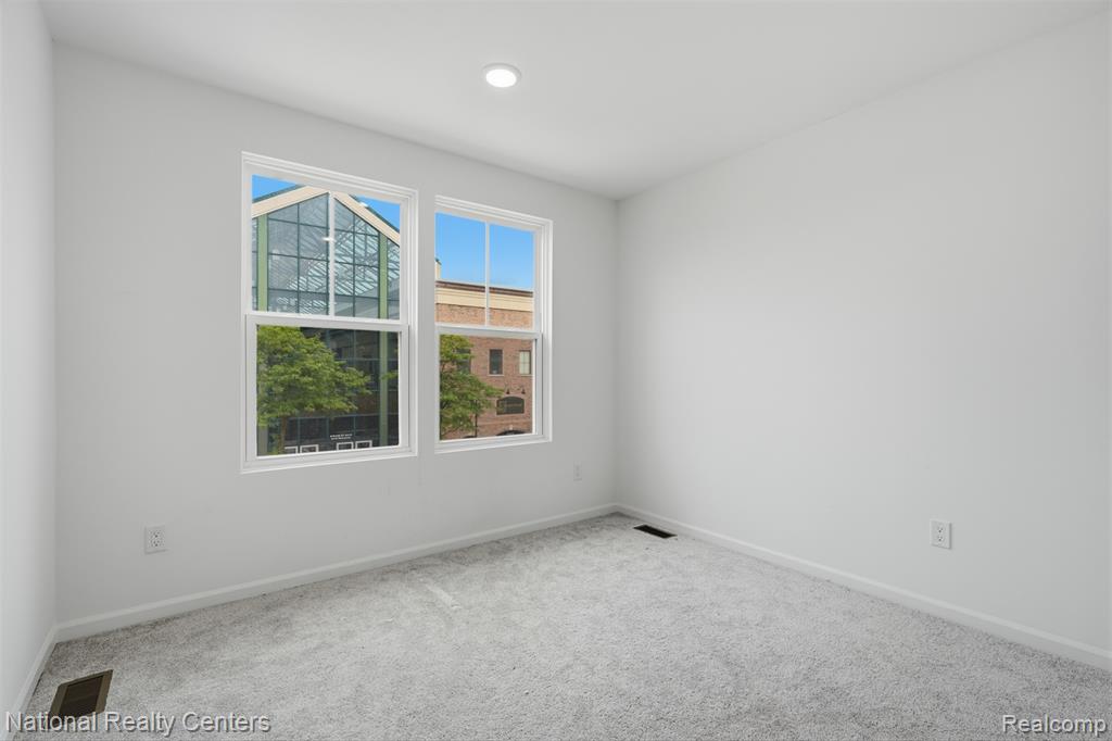 43034 Atwood Avenue, Novi, MI — Photo 24