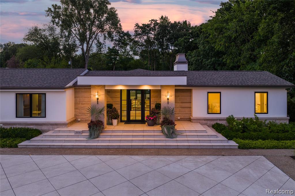 4806 Walnut Lake Road, Bloomfield Hills, MI 48301 — Photo 2