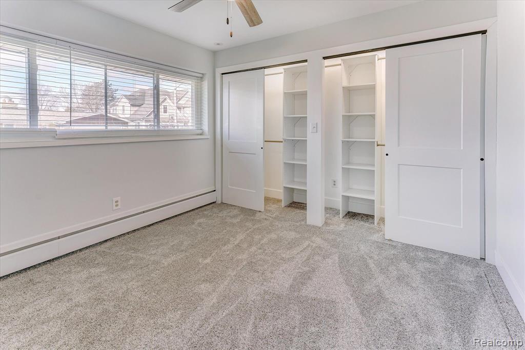 1293 BRAMBLES Drive, Waterford, MI 48328 — Photo 17