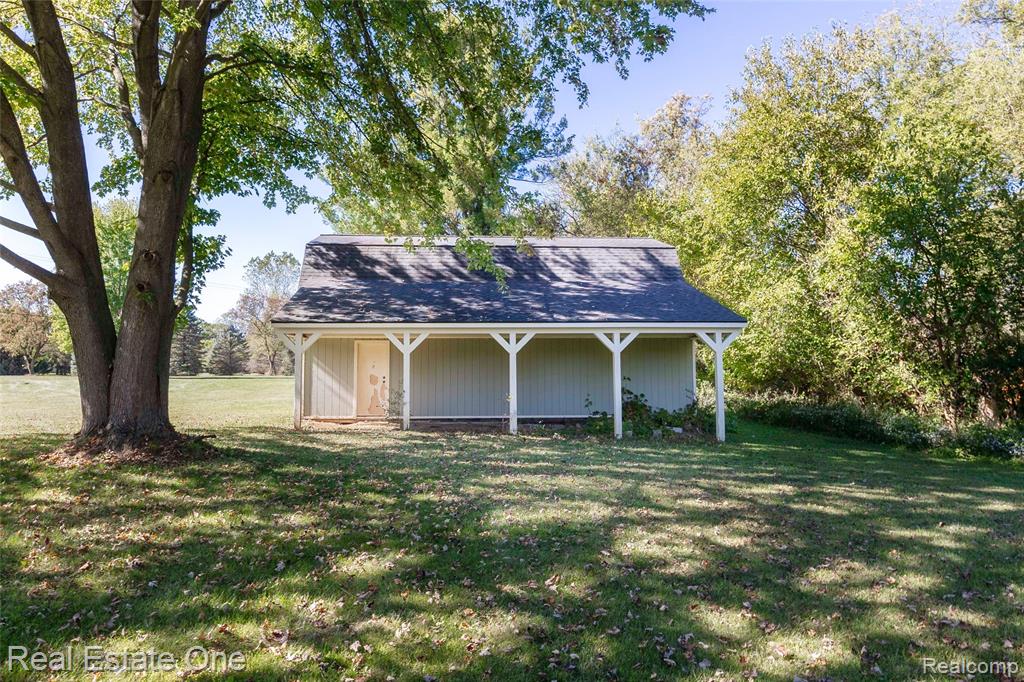 3648 W North Territorial Road W, Whitmore Lake, MI 48189 — Photo 17