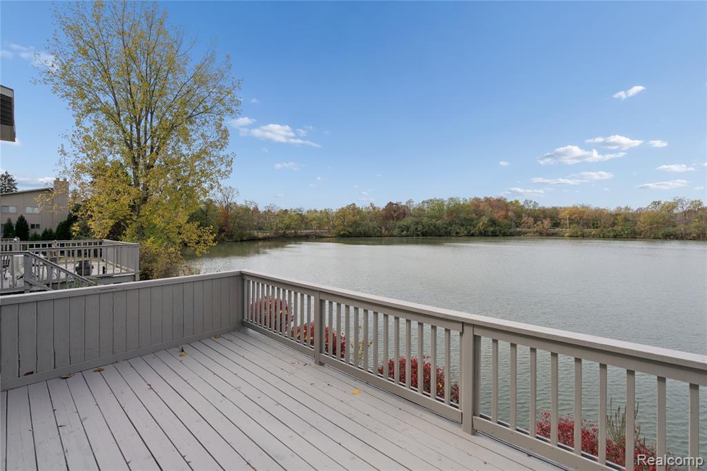 9502 Fenwin Drive, Grand Blanc, MI 48439 — Photo 42