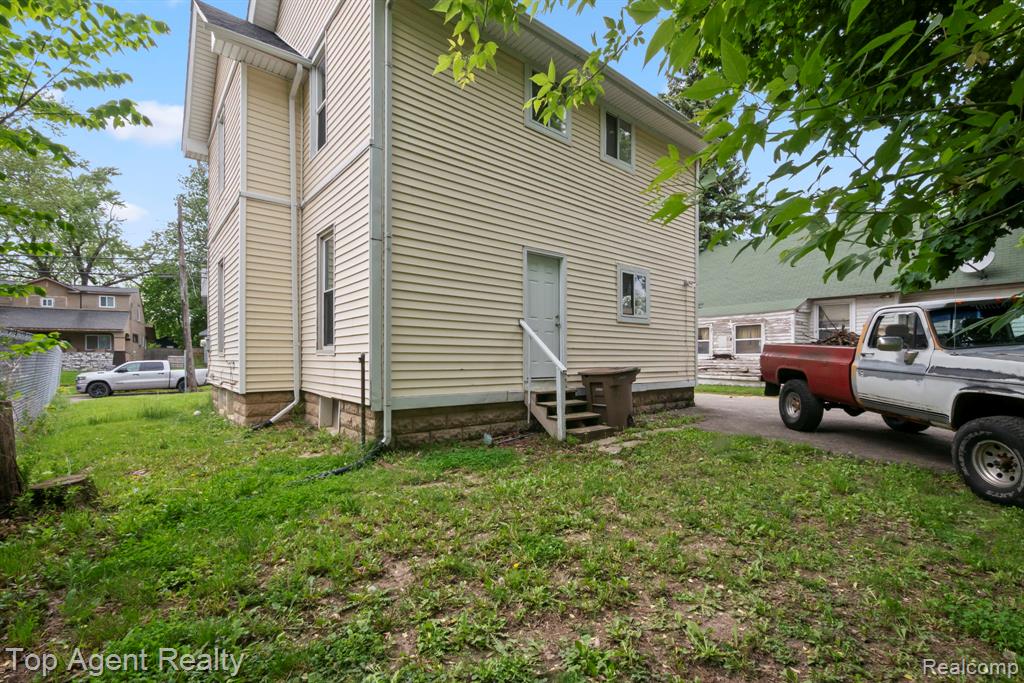 50 Henderson Street, Pontiac, MI 48341 — Photo 38