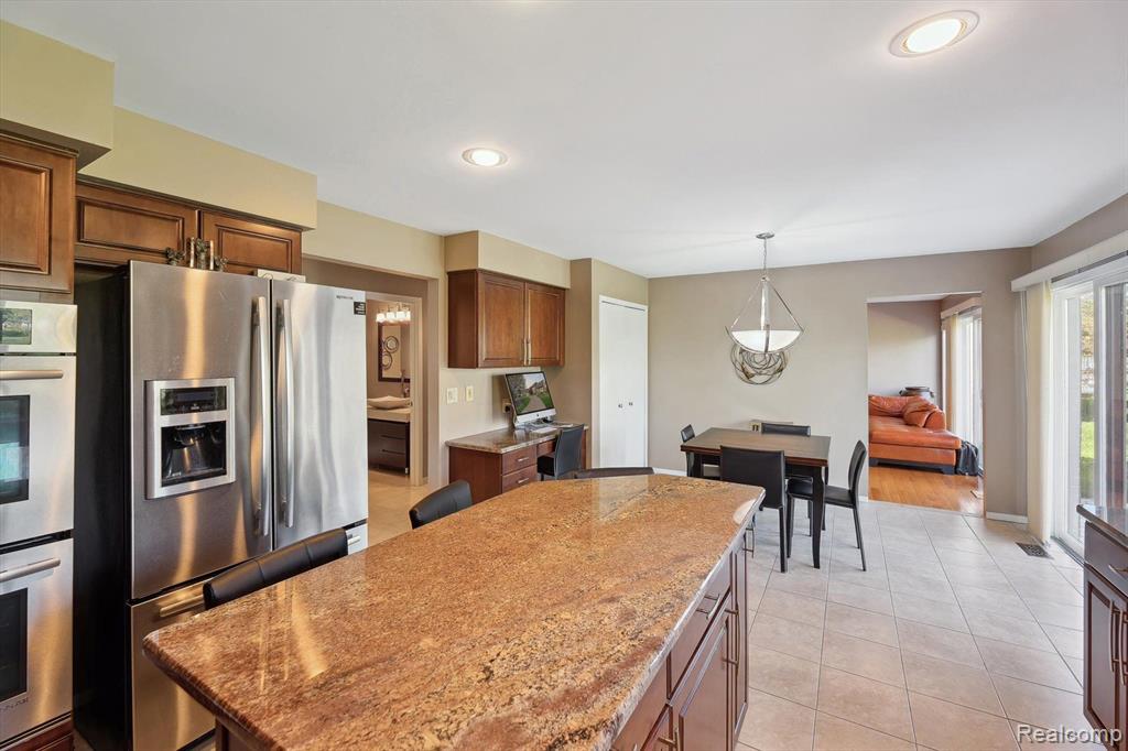 7039 Timberview Trail, West Bloomfield, MI — Photo 25