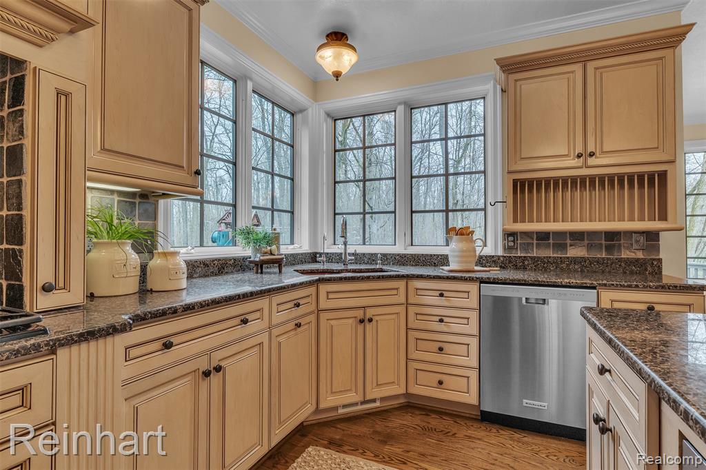 6785 Brookside Lane, Plymouth, MI 48170 — Photo 34