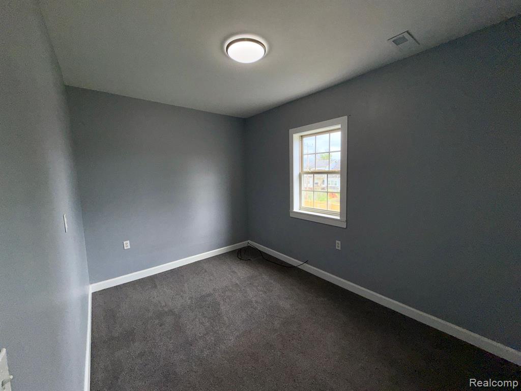 5101 OREGON Street, Detroit, MI 48204 — Photo 12