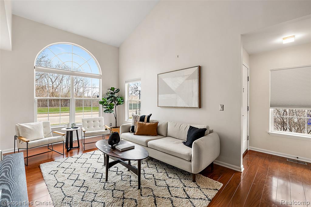 1227 16th Street - Photo 5