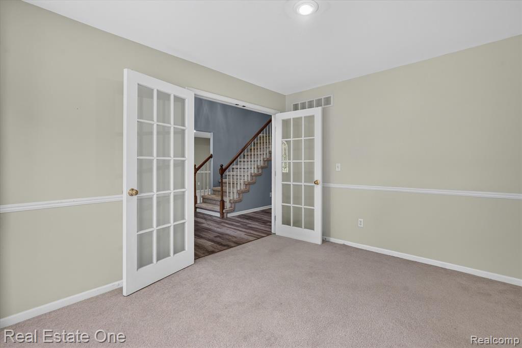 9610 Forest Ridge Drive, Clarkston, MI 48348 — Photo 7