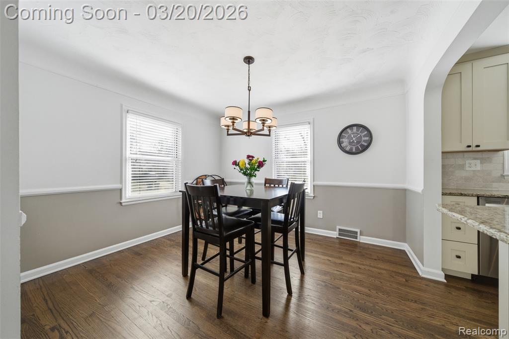 405 N Altadena Avenue, Royal Oak, MI 48067 — Photo 7
