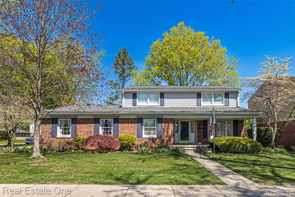 25574 Wilson Drive, Dearborn Heights, MI 48127 — front exterior