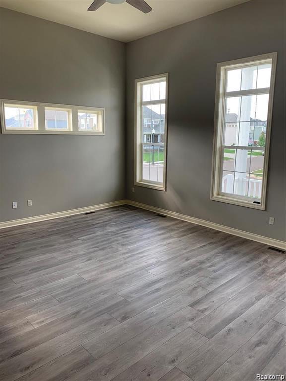 53502 CHAMPLAIN Street, Macomb, MI 48042 — Photo 5