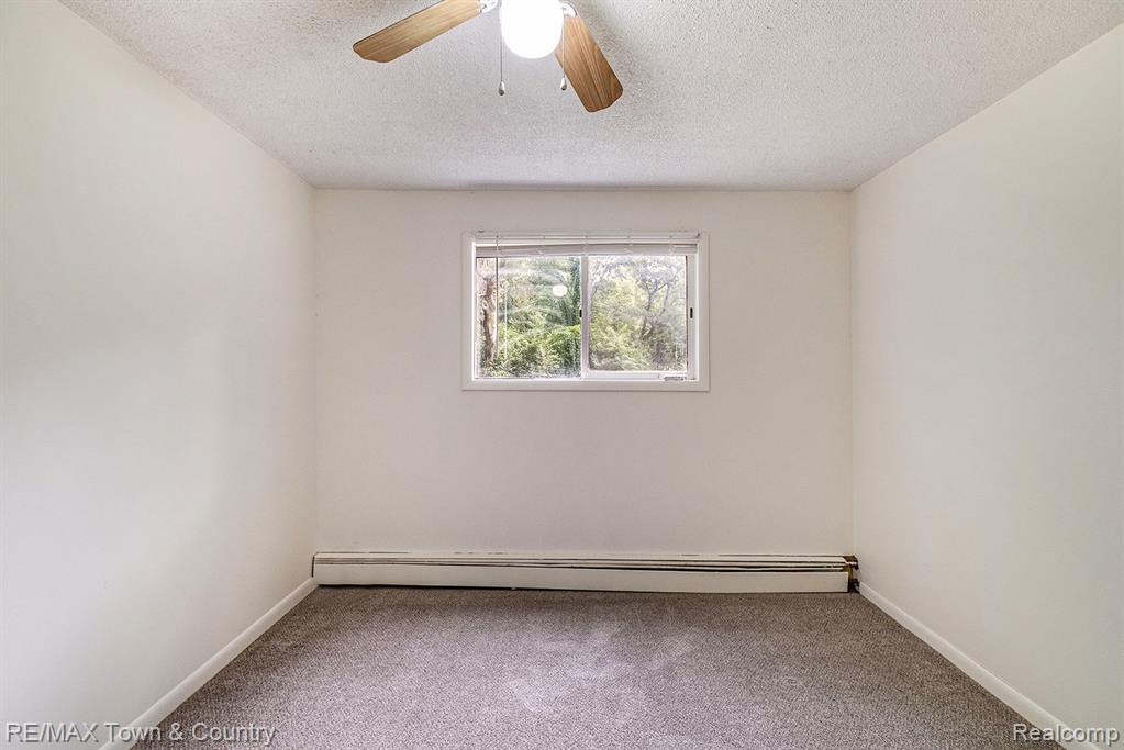 8476 W Coldwater Road, Flushing, MI 48433 — Photo 12