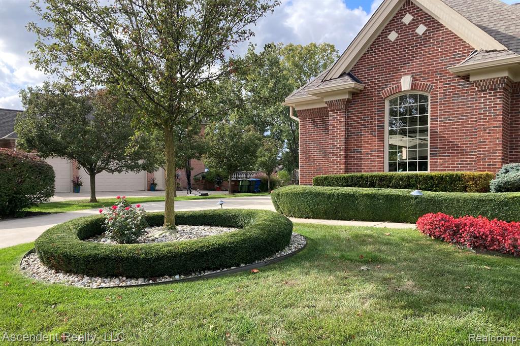 54127 Salem Drive, Shelby Twp, MI 48316 — Photo 53