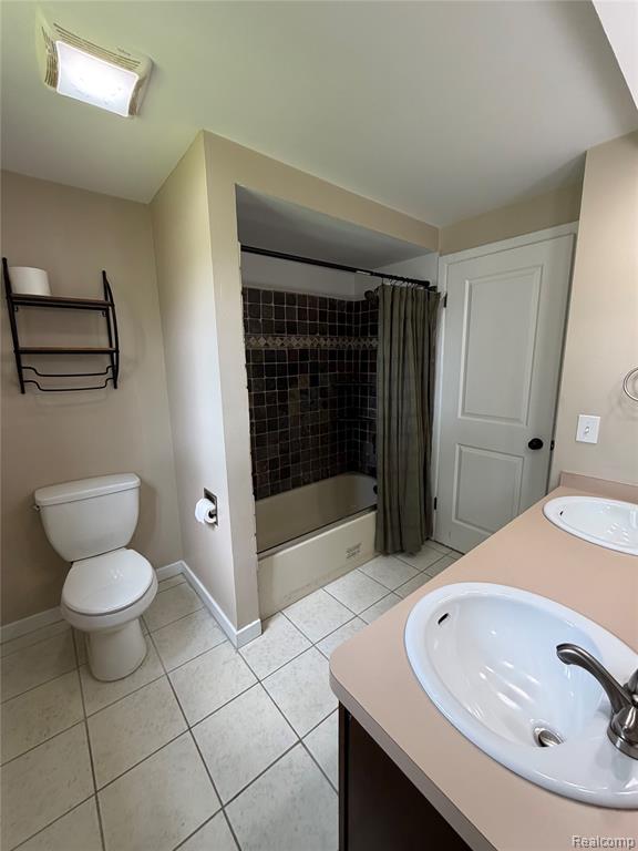 4544 Hillview Shores, Clawson, MI 48348 — Photo 17