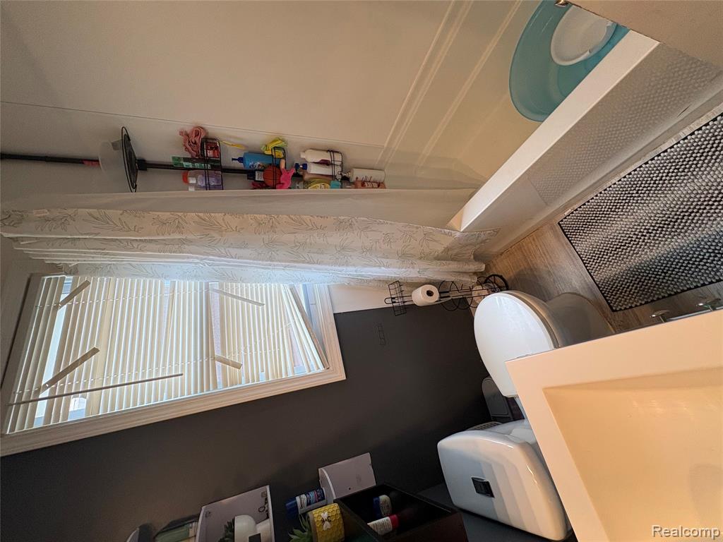 8052-8056 Whittaker Street, Detroit, MI 48209 — Photo 12