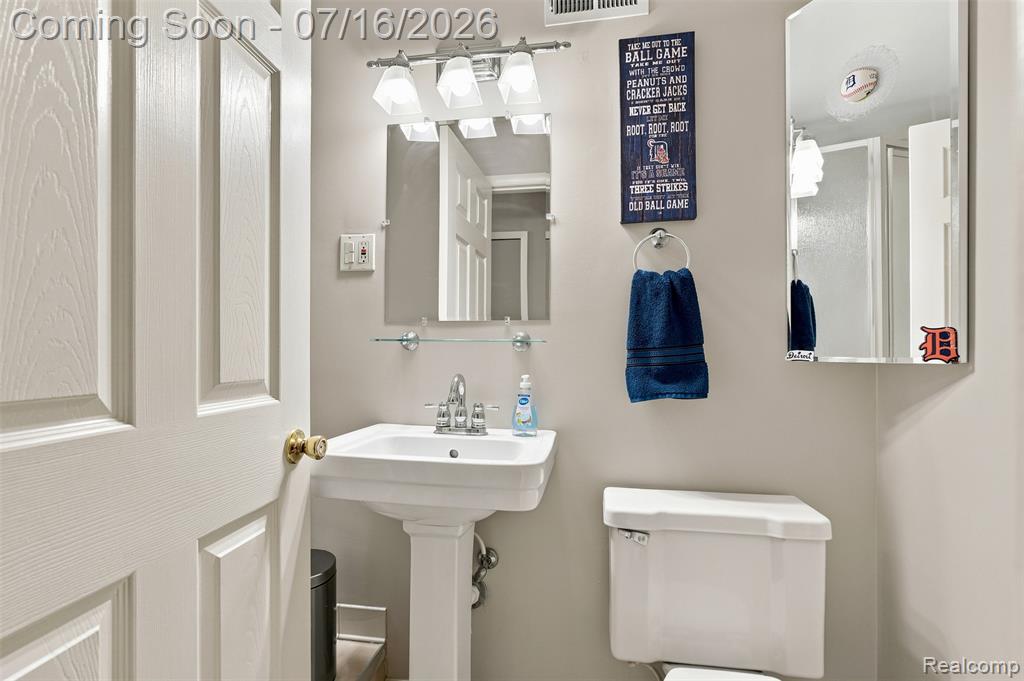 4731 Pare Lane, Trenton, MI 48183 — Photo 21