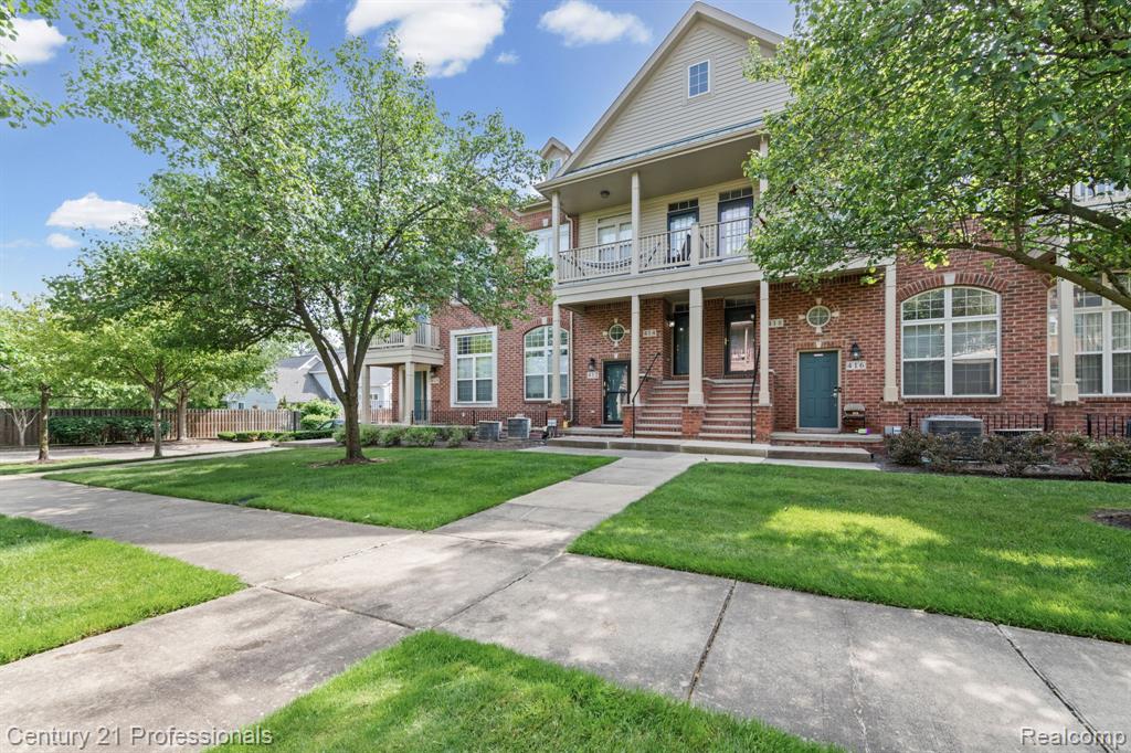 412 Boardwalk Drive, Walled Lake, MI 48390 — Photo 5