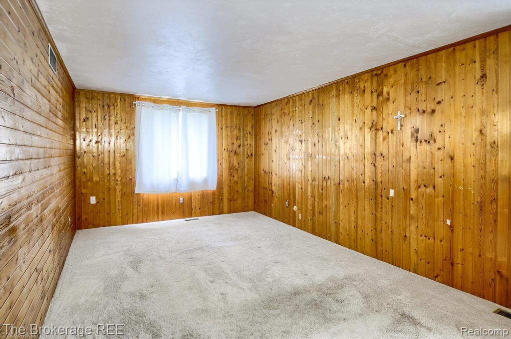 732 E Grand Blanc Road, Grand Blanc, MI 48439 — Photo 12