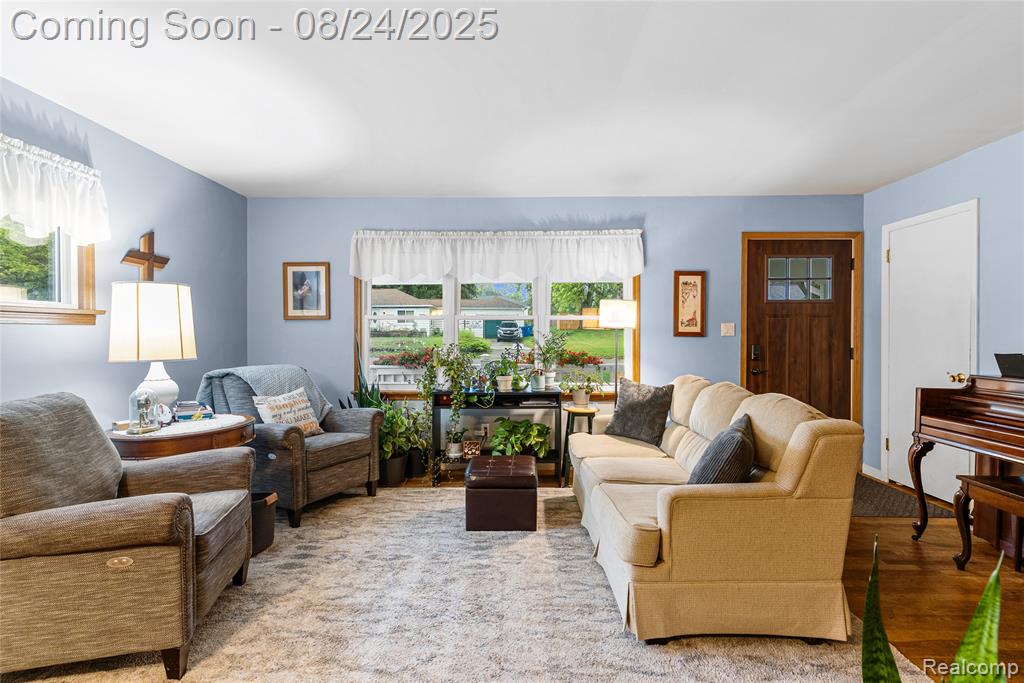 811 Saginaw Street, Vassar, MI 48768 — Photo 9