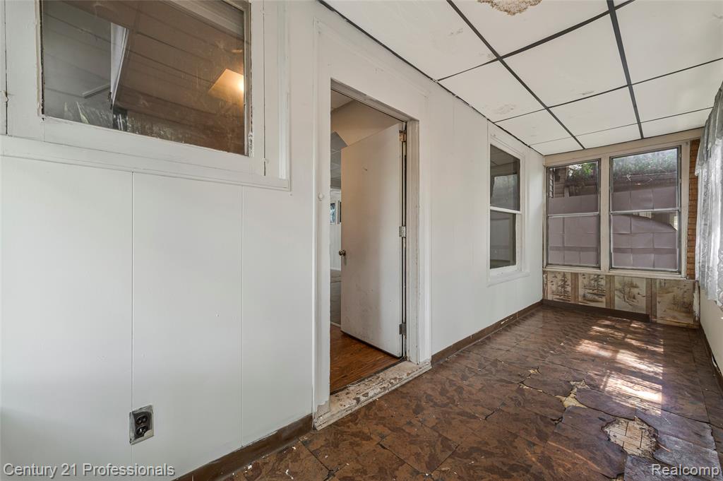 238 Richter St Street, River Rouge, MI 48218 — Photo 6