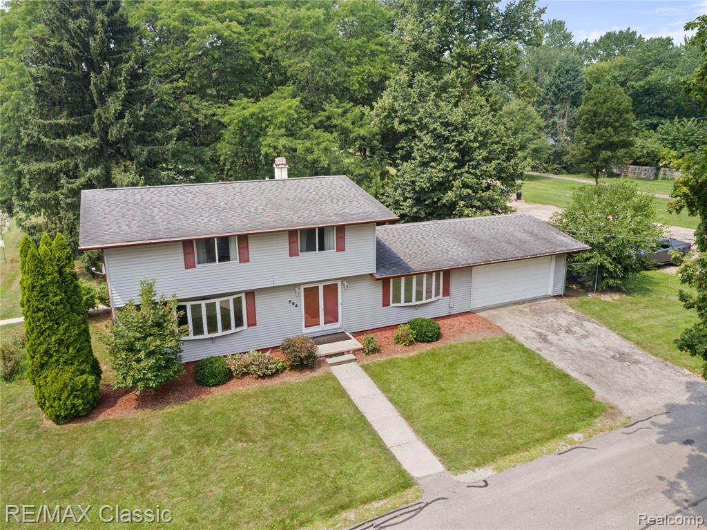 594 Maple Vista Street, Imlay City, MI 48444 — front exterior