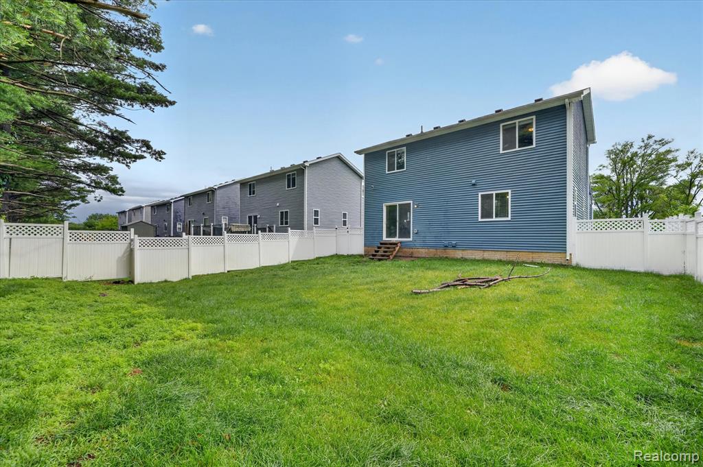 5382 Rural Terrace Court, Waterford, MI 48329 — Photo 33