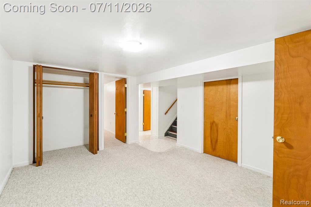 6105 Gilbert Lake Road, Bloomfield Hills, MI 48301 — Photo 33