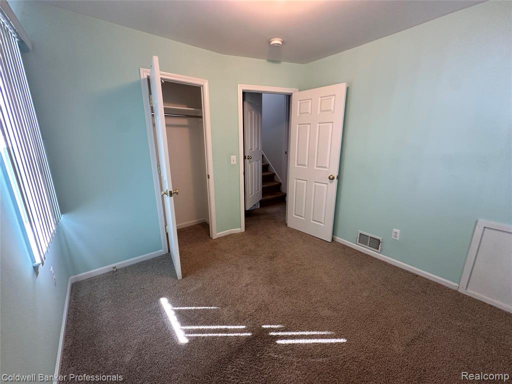 21376 Mitchelldale Avenue, Ferndale, MI 48220 — Photo 9