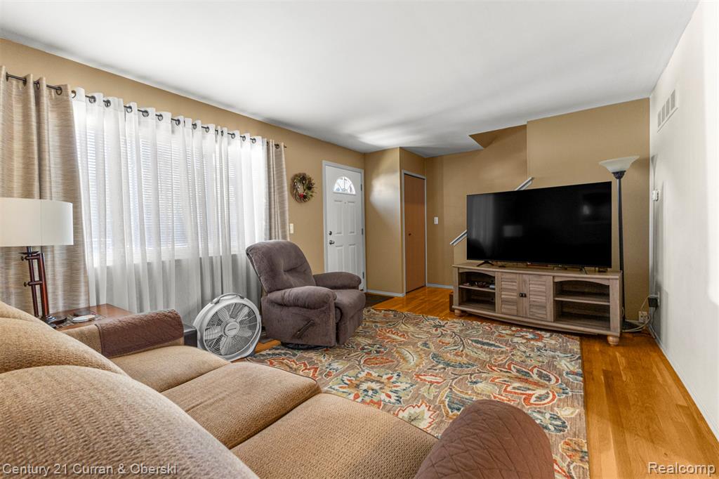 9766 Cornell Street, 173, Taylor, MI 48180 — Photo 8