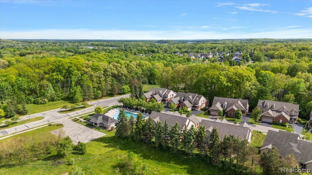 6912 Stonewood Place, 44, Clarkston, MI — Photo 54