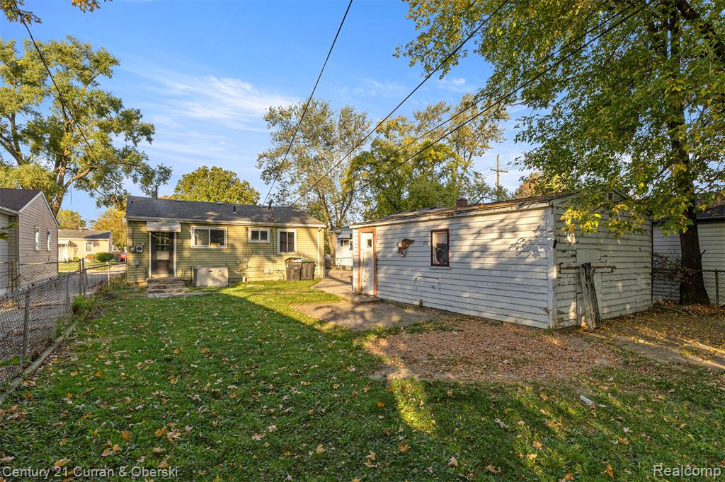 8025 Oak Street, Taylor, MI 48180 — Photo 18