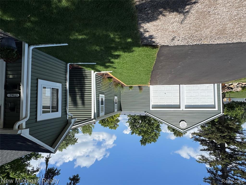 7562 Church Street, Swartz Creek, MI 48473 — Photo 2