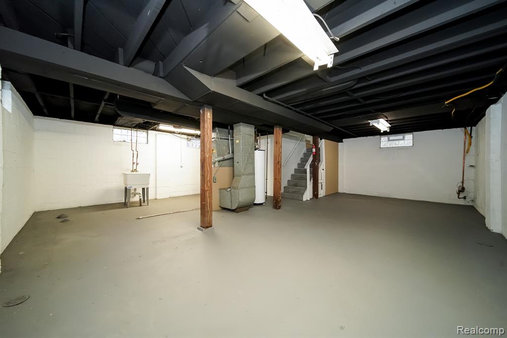 4643 S Hubbard Street, Wayne, MI 48184 — Photo 41