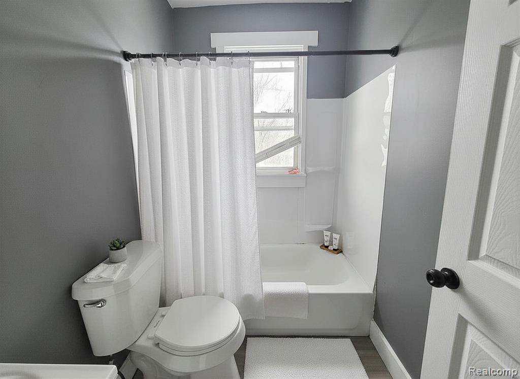2676 Sturtevant Street, Detroit, MI 48206 — Photo 3